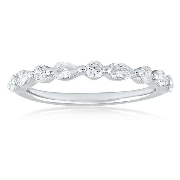 Pear And Round Diamonds J. Thomas Jewelers Rochester Hills, MI