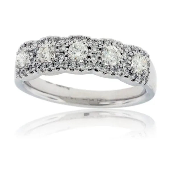 1.50Tw Round Diamond Halo Ring J. Thomas Jewelers Rochester Hills, MI