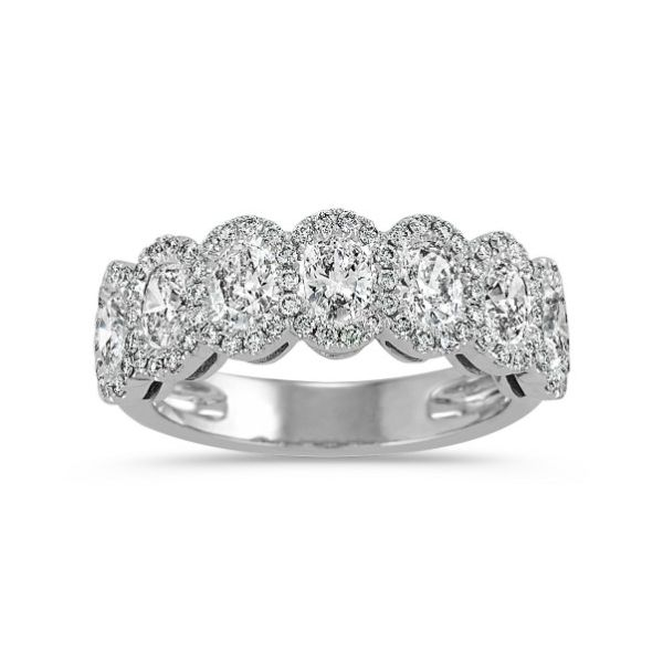 1.03Tw Oval Halo Diamond Ring J. Thomas Jewelers Rochester Hills, MI