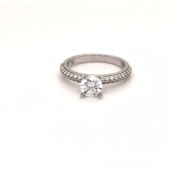 Classic Knife Edge Diamond Ring J. Thomas Jewelers Rochester Hills, MI