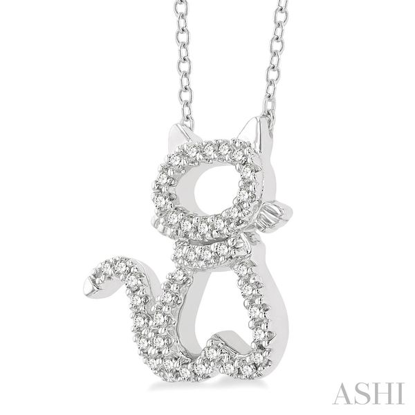 Diamond Necklace Image 2 J. Thomas Jewelers Rochester Hills, MI