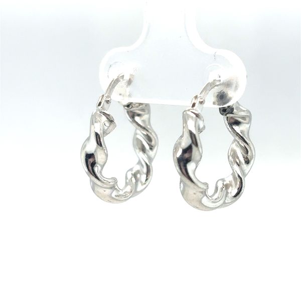 Twist Tube Hoops J. Thomas Jewelers Rochester Hills, MI