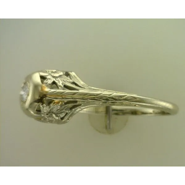 Engagement Ring Image 2 Joint Venture Estate Jewelry Charleston, SC