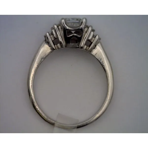 Engagement Ring Image 3 Joint Venture Estate Jewelry Charleston, SC