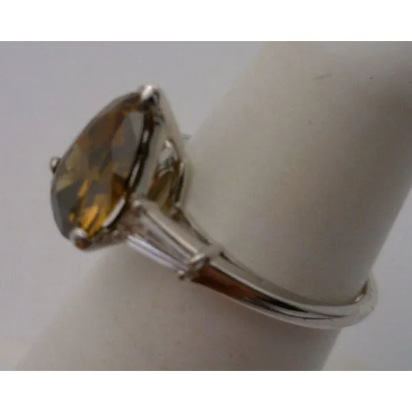 Engagement Ring Image 3 Joint Venture Estate Jewelry Charleston, SC