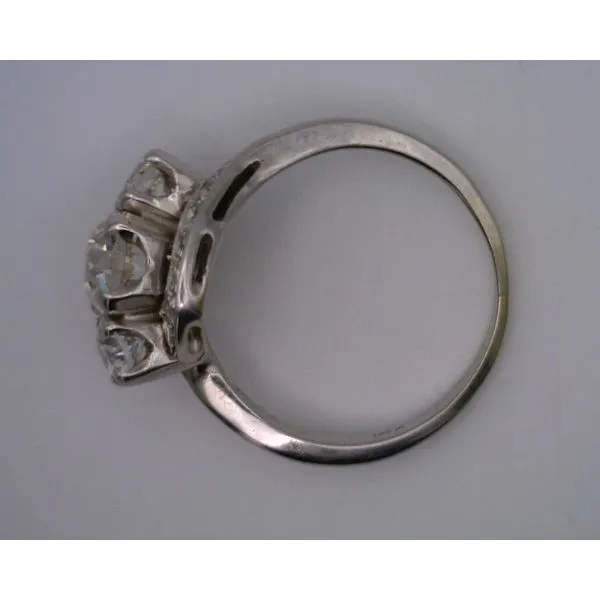 Engagement Ring Image 3 Joint Venture Estate Jewelry Charleston, SC