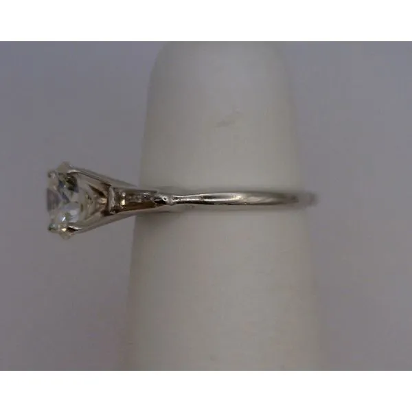 Engagement Ring Image 2 Joint Venture Estate Jewelry Charleston, SC