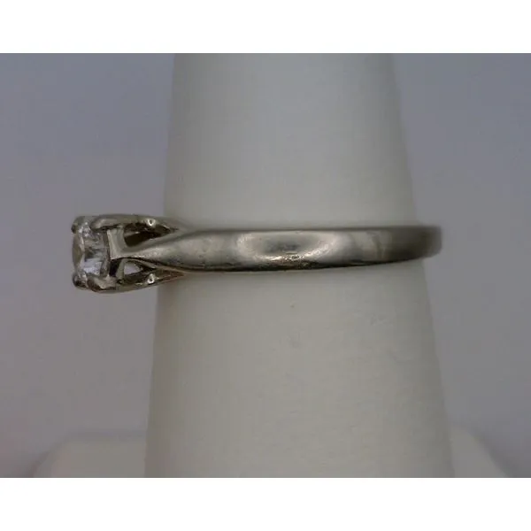 Engagement Ring Image 2 Joint Venture Estate Jewelry Charleston, SC