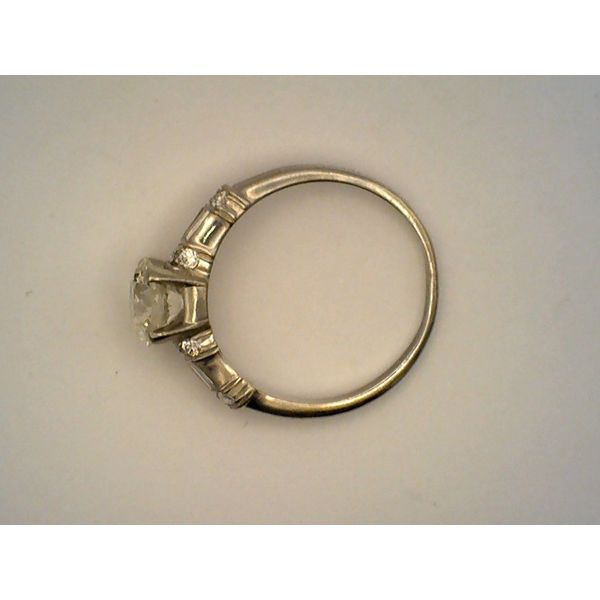 Engagement Ring Image 3 Joint Venture Estate Jewelry Charleston, SC