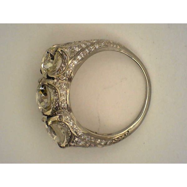 Engagement Ring Image 3 Joint Venture Estate Jewelry Charleston, SC