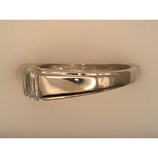 Engagement Ring Image 2 Joint Venture Estate Jewelry Charleston, SC