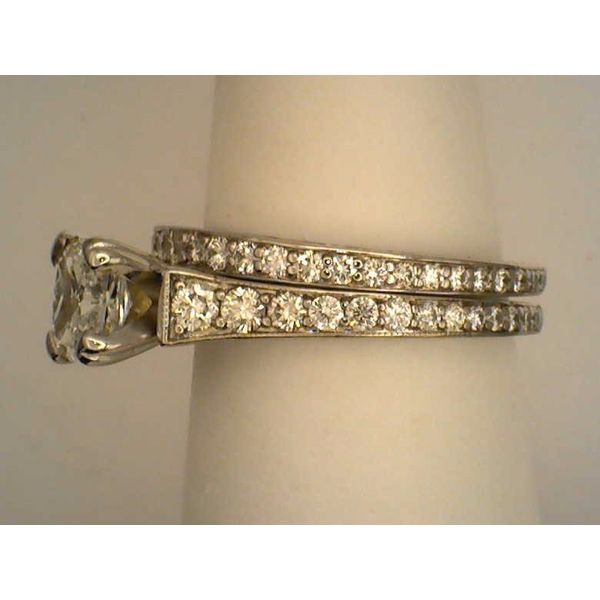 Engagement Ring Image 2 Joint Venture Estate Jewelry Charleston, SC