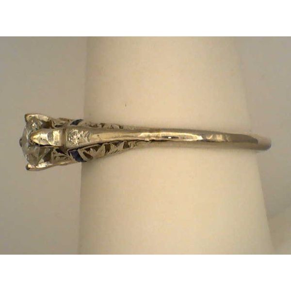 Engagement Ring Image 2 Joint Venture Estate Jewelry Charleston, SC
