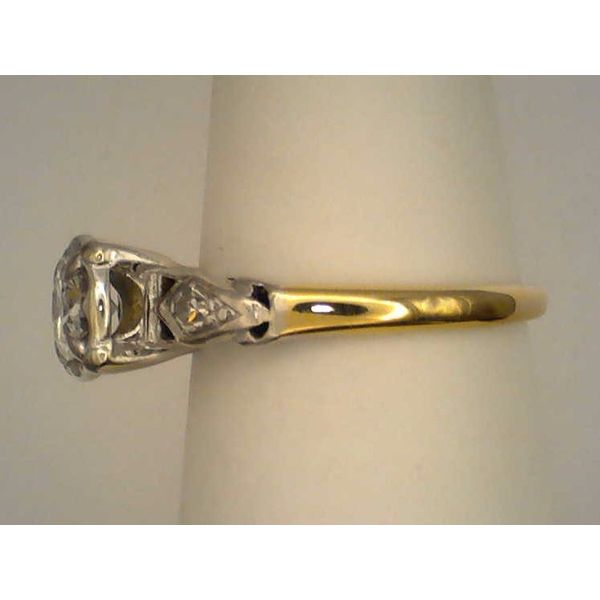 Engagement Ring Image 2 Joint Venture Estate Jewelry Charleston, SC