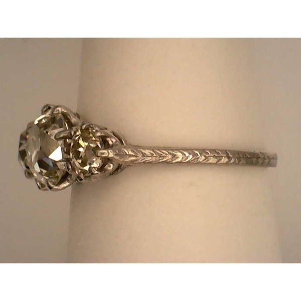 Engagement Ring Image 2 Joint Venture Estate Jewelry Charleston, SC