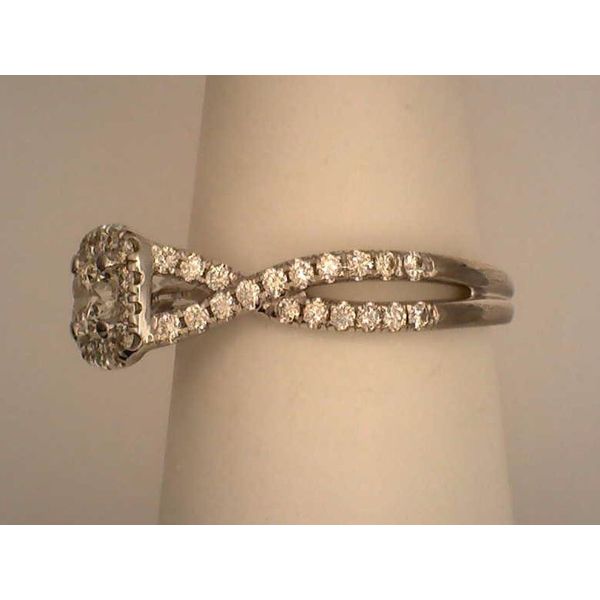 Engagement Ring Image 2 Joint Venture Estate Jewelry Charleston, SC