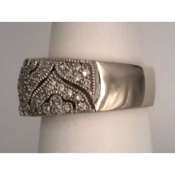 Wedding Band Image 2 Joint Venture Estate Jewelry Charleston, SC