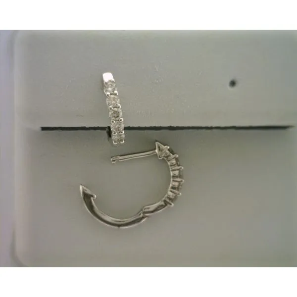 Diamond Earrings Image 4 Joint Venture Estate Jewelry Charleston, SC