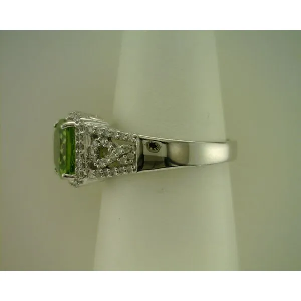 Colored Stone Rings / Pearl Rings Image 3 Joint Venture Estate Jewelry Charleston, SC