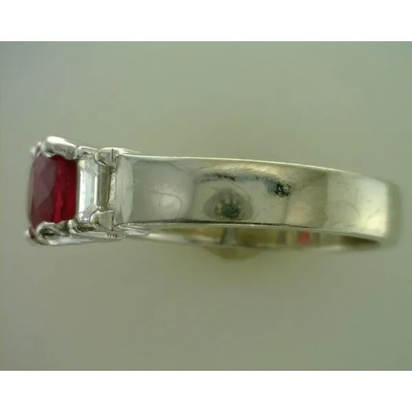 Colored Stone Rings / Pearl Rings Image 2 Joint Venture Estate Jewelry Charleston, SC