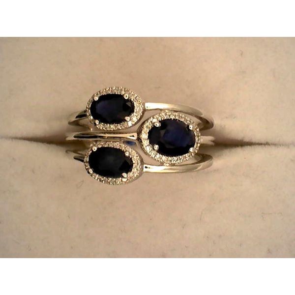 Colored Stone Rings / Pearl Rings Image 2 Joint Venture Estate Jewelry Charleston, SC