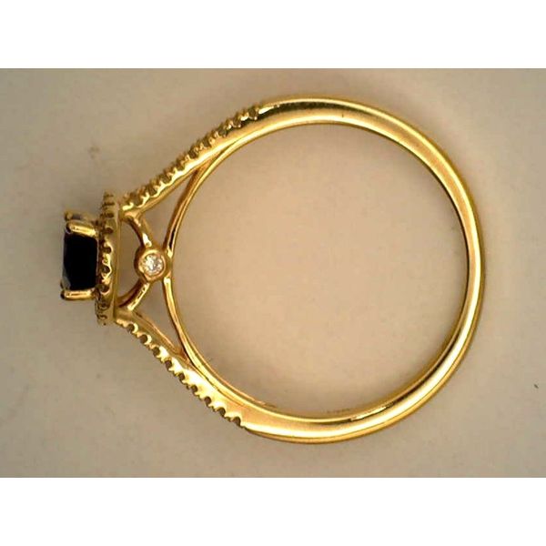 Colored Stone Rings / Pearl Rings Image 4 Joint Venture Estate Jewelry Charleston, SC