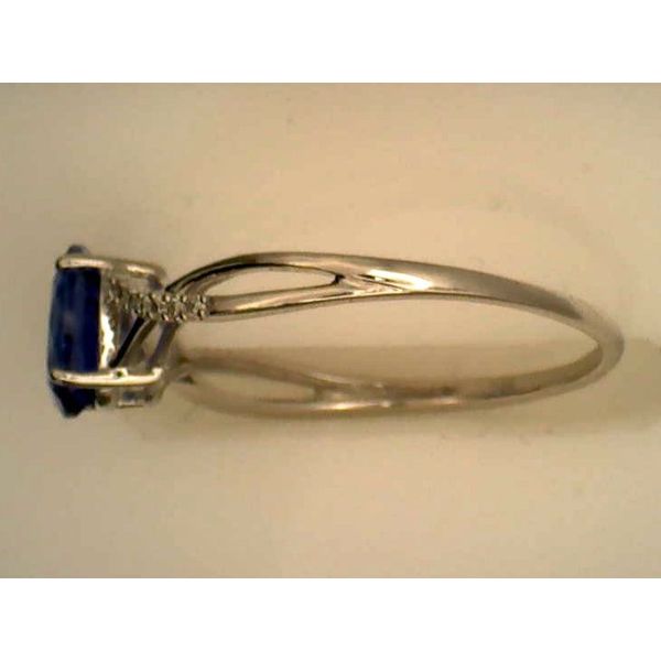 Colored Stone Rings / Pearl Rings Image 3 Joint Venture Estate Jewelry Charleston, SC