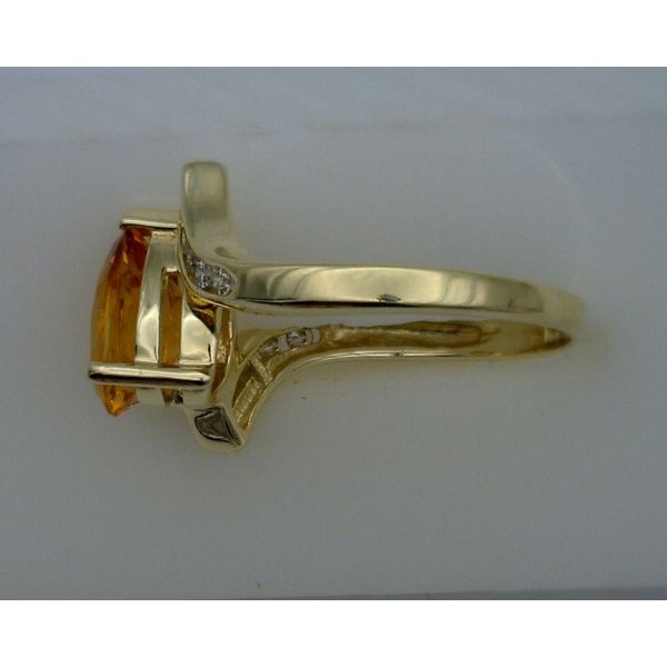 Colored Stone Rings / Pearl Rings Image 2 Joint Venture Estate Jewelry Charleston, SC