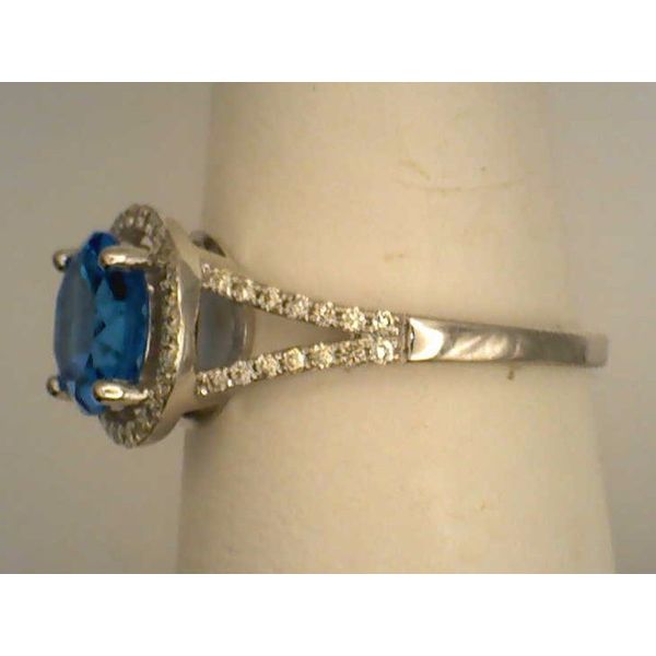 Colored Stone Ring Image 3 Joint Venture Estate Jewelry Charleston, SC