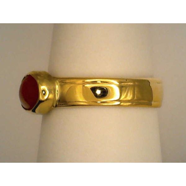 Coral & gold ring Image 2 Joint Venture Estate Jewelry Charleston, SC