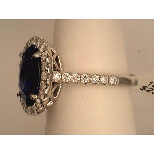 Colored Stone Rings / Pearl Rings Image 2 Joint Venture Estate Jewelry Charleston, SC