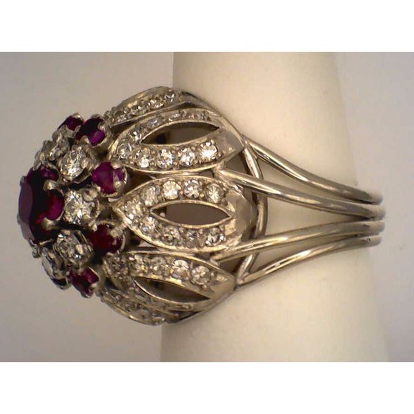 Colored Stone Rings / Pearl Rings Image 2 Joint Venture Estate Jewelry Charleston, SC
