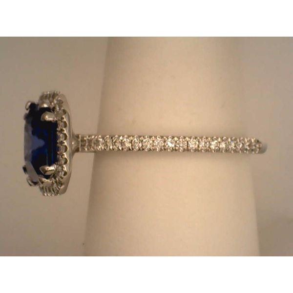 Colored Stone Rings / Pearl Rings Image 2 Joint Venture Estate Jewelry Charleston, SC