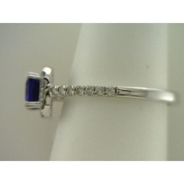 Colored Stone Rings / Pearl Rings Image 3 Joint Venture Estate Jewelry Charleston, SC