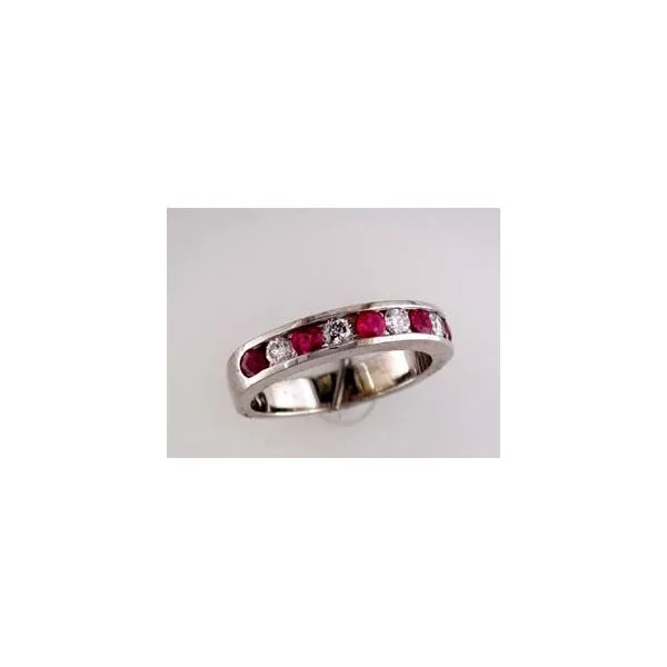 Colored Stone Rings / Pearl Rings Image 2 Joint Venture Estate Jewelry Charleston, SC