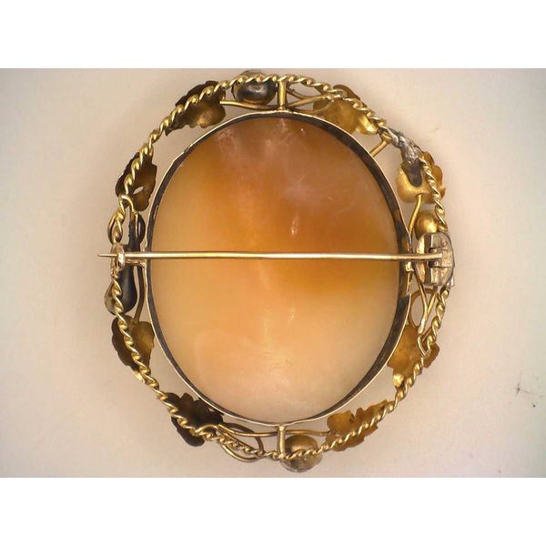 Colored Stone  / Pearl Pins & Brooches Image 2 Joint Venture Estate Jewelry Charleston, SC