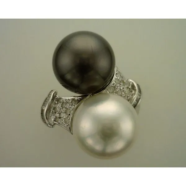 Colored Stone  / Pearl Rings Joint Venture Estate Jewelry Charleston, SC