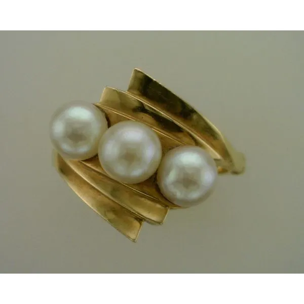 Colored store pearl rings