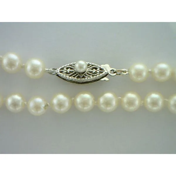 Estate discount pearl necklace