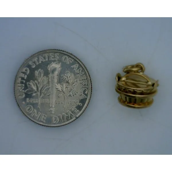 Gold, Silver, Platinum & Other Pendants Image 2 Joint Venture Estate Jewelry Charleston, SC