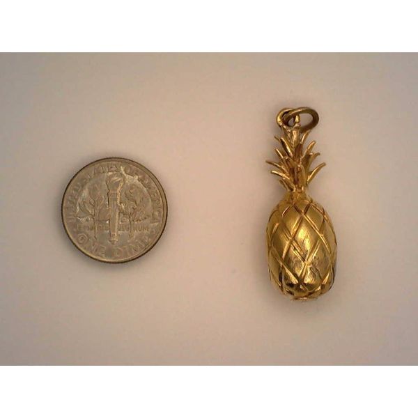 Gold, Silver, Platinum & Other Pendants Image 2 Joint Venture Estate Jewelry Charleston, SC