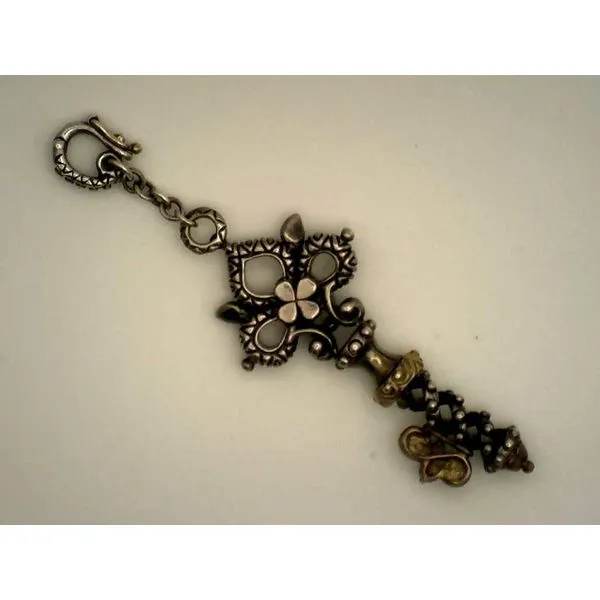 Gold, Silver, Platinum & Other  Pendants Image 2 Joint Venture Estate Jewelry Charleston, SC
