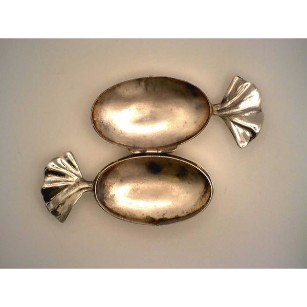 Giftware Image 2 Joint Venture Estate Jewelry Charleston, SC