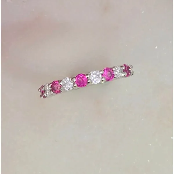 Lab-Grown Diamond Rings J. West Jewelers Round Rock, TX