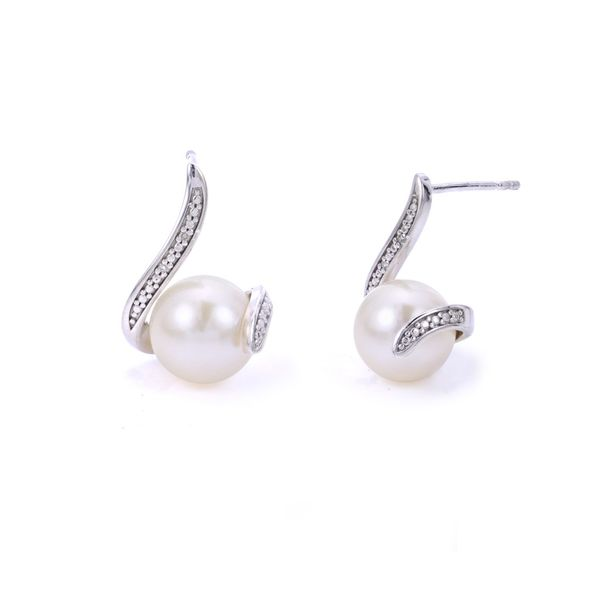 Pearl Earrings JWR Jewelers Athens, GA