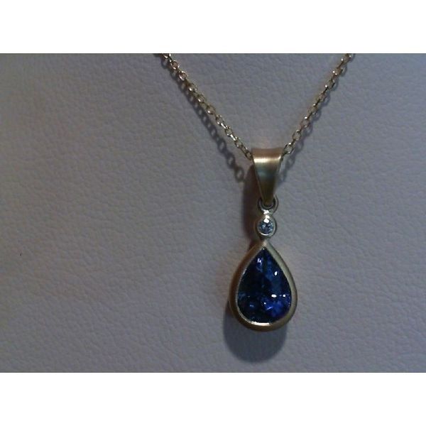 Pendants Keegan's Jewelers Norwood, MA