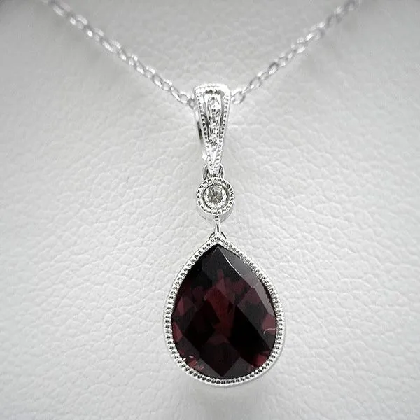 Necklace Keegan's Jewelers Norwood, MA