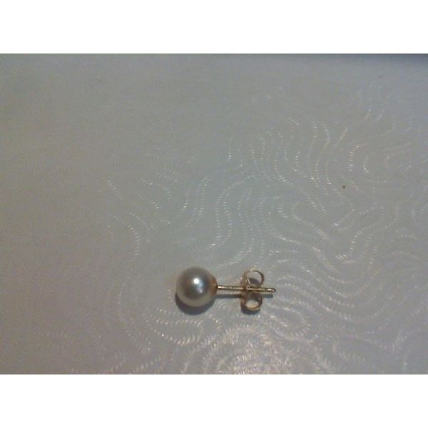 Earrings Image 2 Keegan's Jewelers Norwood, MA