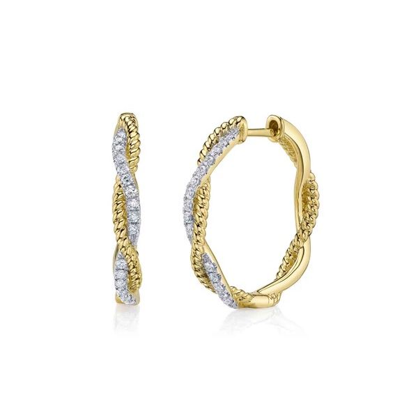 Gold Diamond Earring Kevin's Fine Jewelry Totowa, NJ