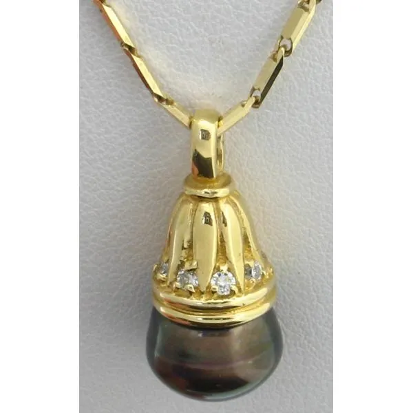 Yellow Gold Black Pearl Pendant With Diamonds Kevin's Fine Jewelry Totowa, NJ